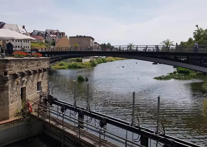 Meisterwerk Mit Balkon Zum Ufer Apartmán